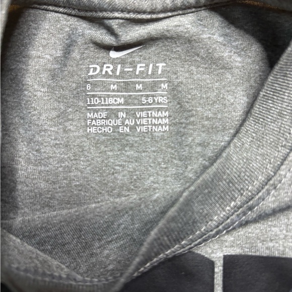 Nike Kids All Action Blue and Just Do‎ It Gray Tees - Picture 3 of 3